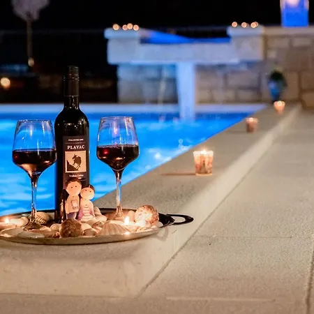 Blue Sky Вилла Бол