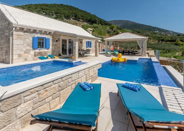 Blue Sky Villa